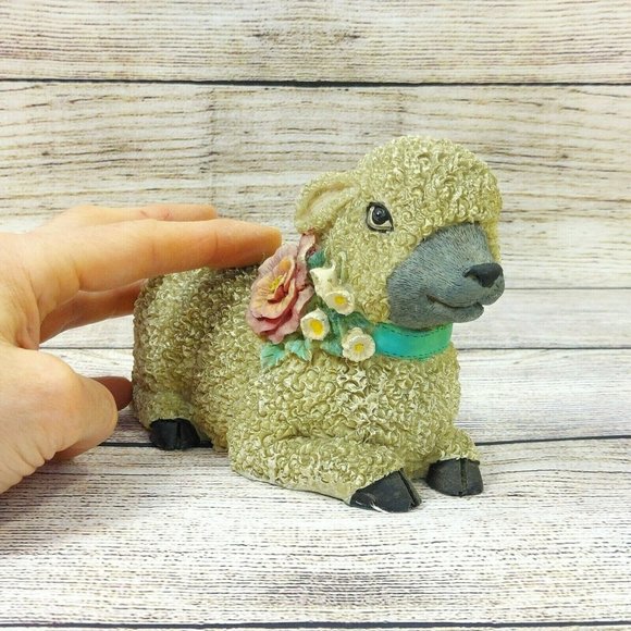 Woolly Resin Sheep Lamb Figurine Christmas Sheep Ornament Home Garden Décor VTG - Picture 4 of 12